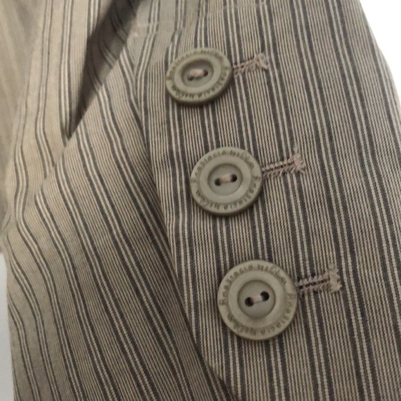 Striped gray/ beige blazer, Anastasia by sOliver, Eur38/Us8, detailing in back - Picture 9 of 12